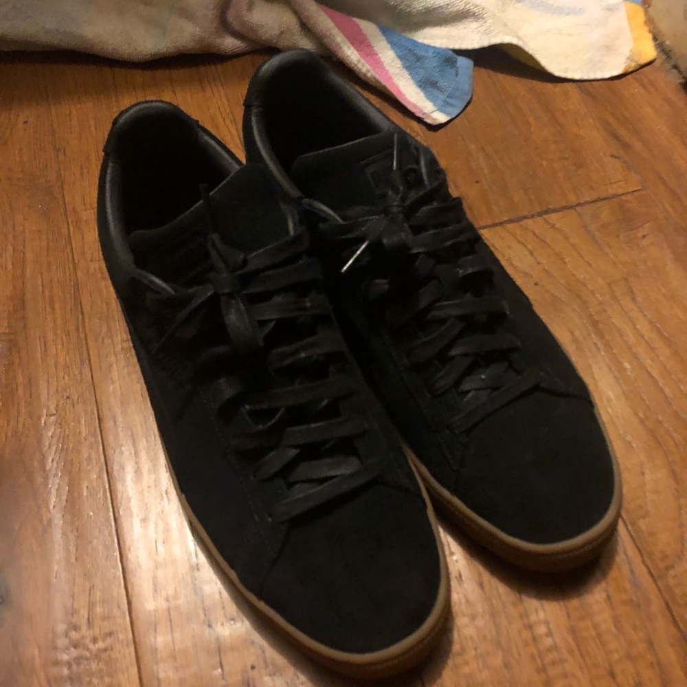 Puma all black Skate shoes
